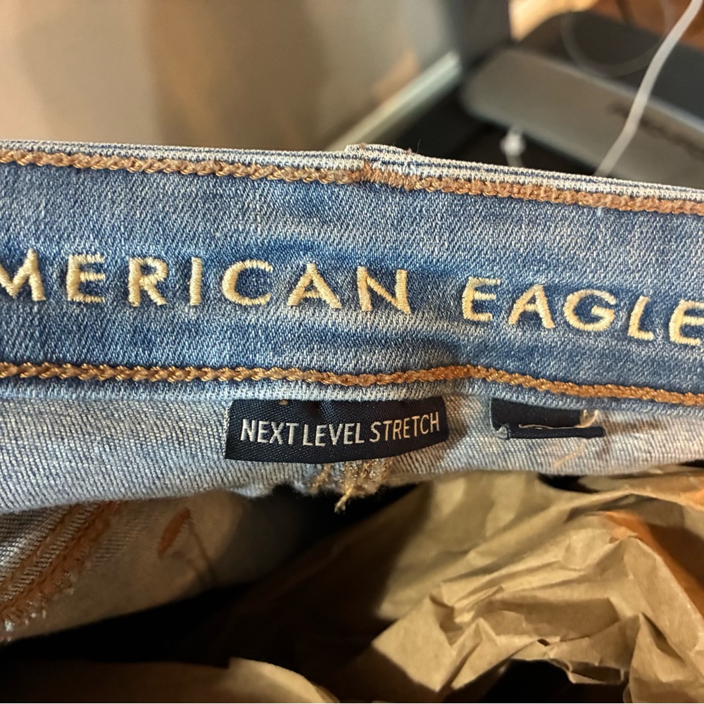 American Eagle Outfitters Blue Jeans w/Purple & gold LSU Tigers Patches 14X-Long - Picture 5 of 9